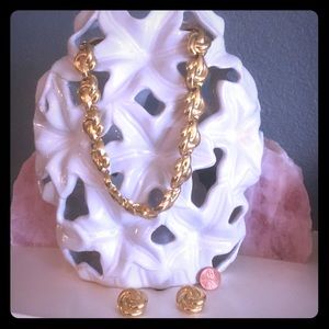 Gold Anne Klein Costume Necklace Earrings J109